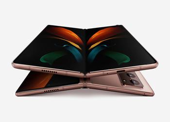  Некоторые пользователи Samsung Galaxy Flip 5G и Galaxy Fold 2 начали получать новое обновление системы