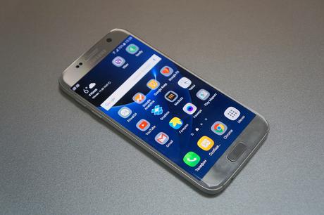 Samsung Galaxy 7 Фото