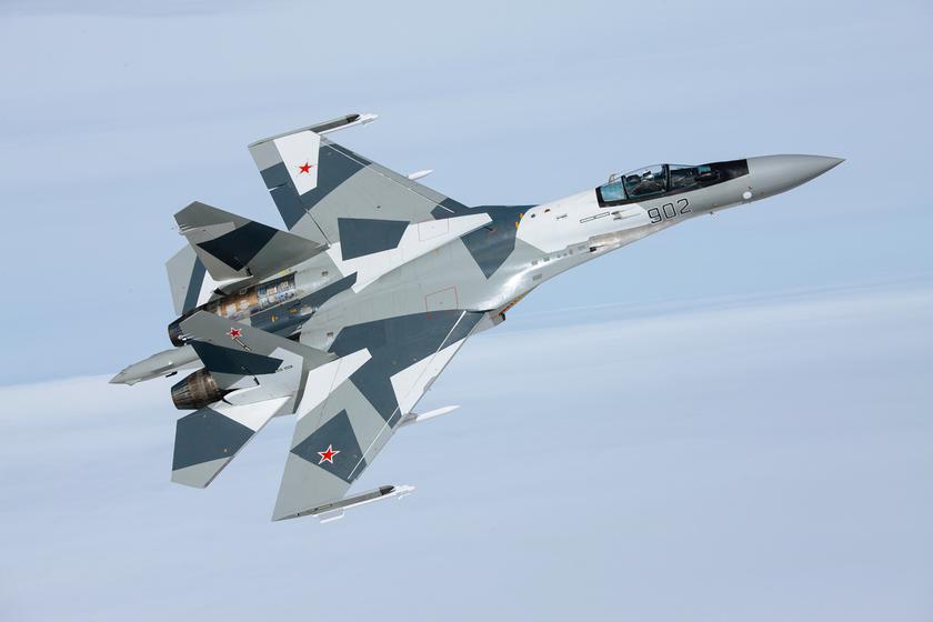 Meno $ 18.000.000: la difesa aerea ucraina ha abbattuto un caccia russo Su-35