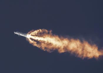 De stad Port Isabel, Texas, was bedekt met een stofwolk na de lancering van het ruimteschip Starship...