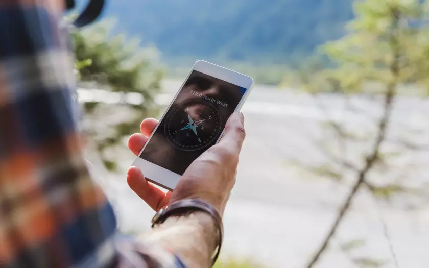 Apple отложили проект радиокоммуникаций между iPhone