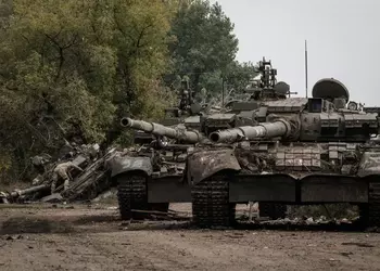 Россия потеряла в Украине не менее 100 танков Т-90М, которые она называла "лучшими в мире"