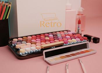 Xiaomi wydała Bluetooth klawiaturę mechaniczna w kolorach szminki