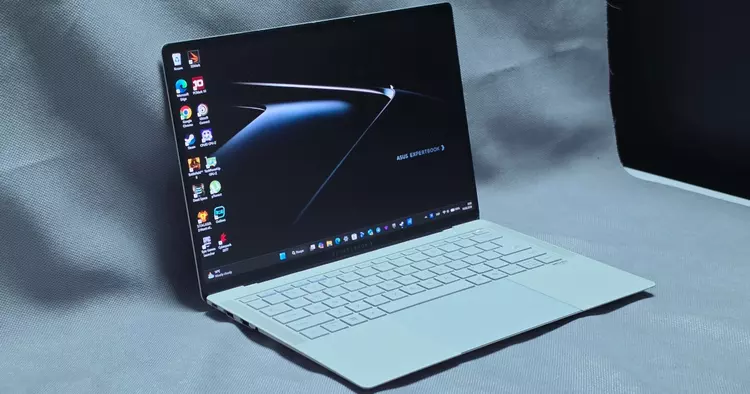Ноутбук сина маминої подруги: огляд ASUS ...