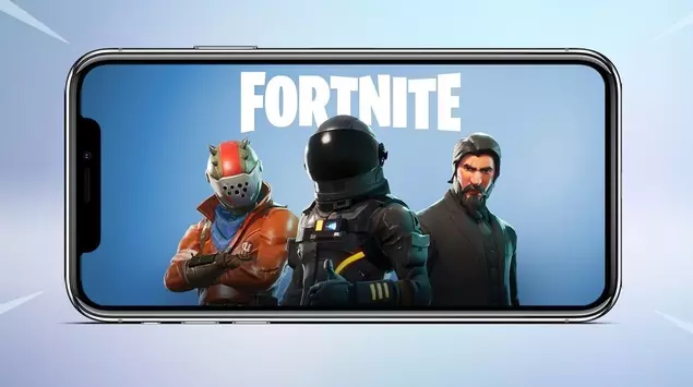 Fortnite is back on the App ...