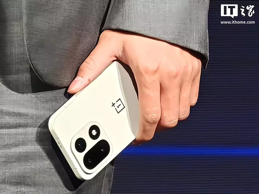 OnePlus 15 Gaming Conference 2025