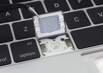 В этом году Apple завершает программу бесплатного ремонта MacBook с клавиатурами «бабочка»
