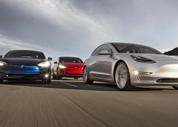 Сделать любую Tesla «своей»: Маск обещает облачные профили