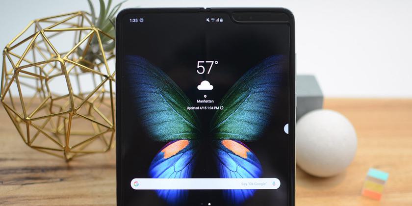 Складной Samsung Galaxy Fold порадовал своей автономностью
