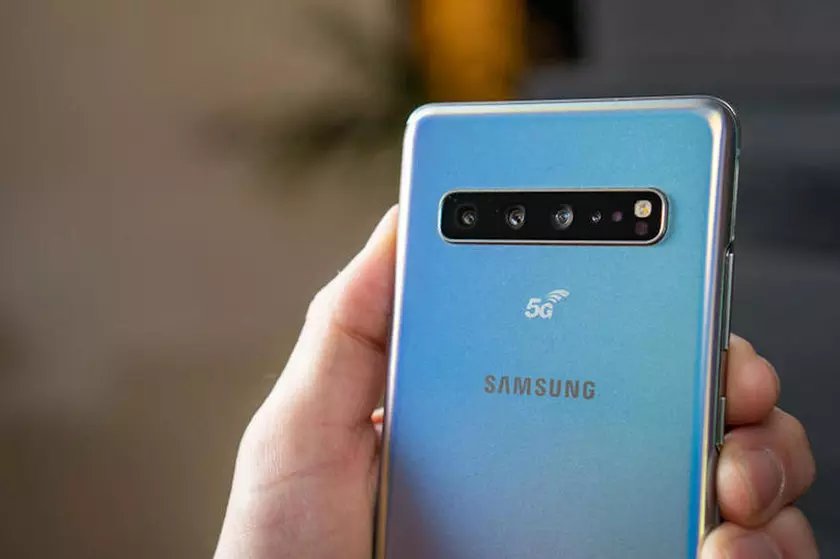 Продажи Samsung Galaxy S10 с поддержкой 5G стартуют уже 5 апреля