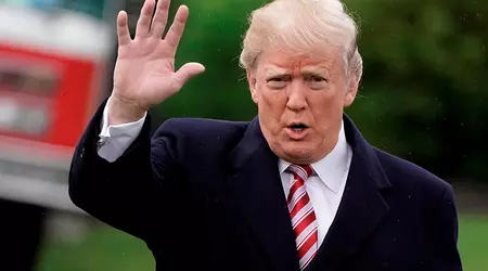 In the US, it was banned to supply ZTE chips Qualcomm and other components