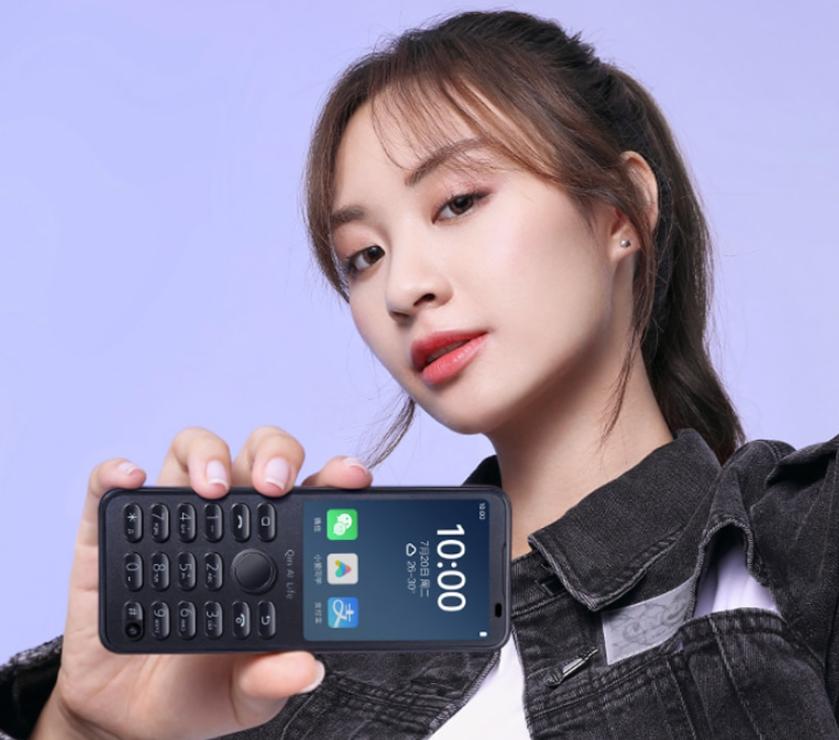 Qin F21 Pro: the phone from Xiaomi ecosystem with 2.8-inch screen, Wi-Fi, selfie camera and Android OS on board for $89