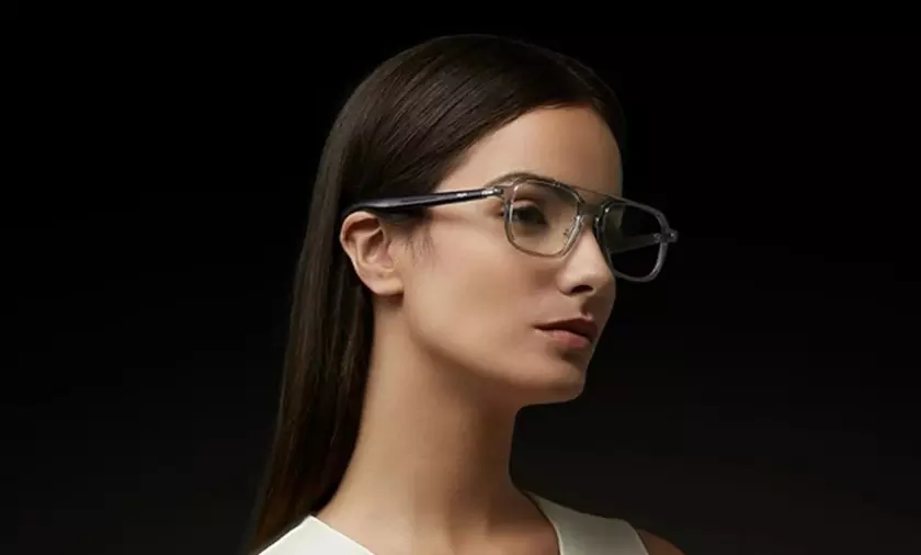 Технология на лице: Новые умные очки Xiaomi стали еще более совершенными