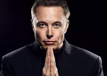 Илон Маск рассказал, кого считает создателем Bitcoin