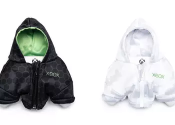 В тепле и на стиле: Microsoft выпустила мини-худи для… геймпадов Xbox