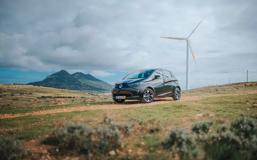 Renault создаст свой электрифицированный остров