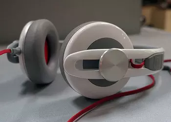 Обзор накладных закрытых наушников Cresyn C560H