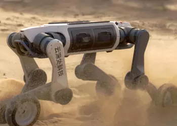 Deep Robotics Lynx M20: робопес на колесах для перевозки груза спасателей (видео)