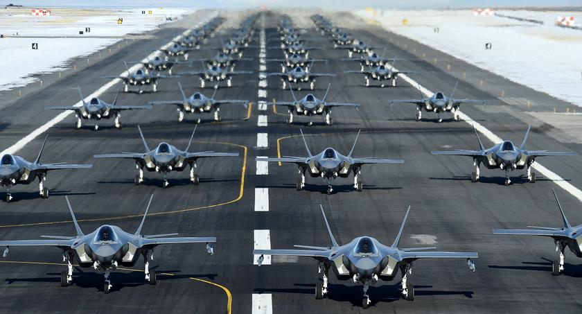 Госдеп США одобрил продажу Республике Корея 25 истребителей пятого поколения F-35A Lightning II с 26 двигателями F135 на сумму $5,06 млрд