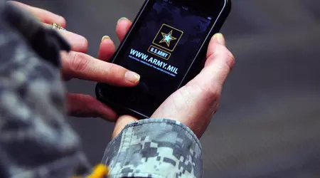The Pentagon has banned sales of Huawei and ZTE smartphones at US military bases around the world