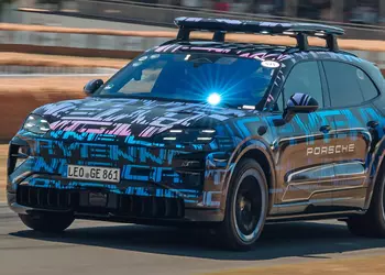 Раскрыты интересные подробности электрического Porsche Cayenne 