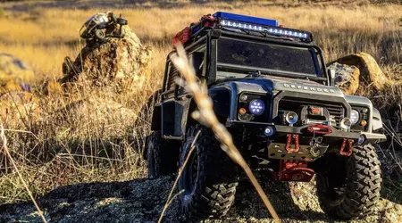 Examen des chenilles TRAXXAS RC