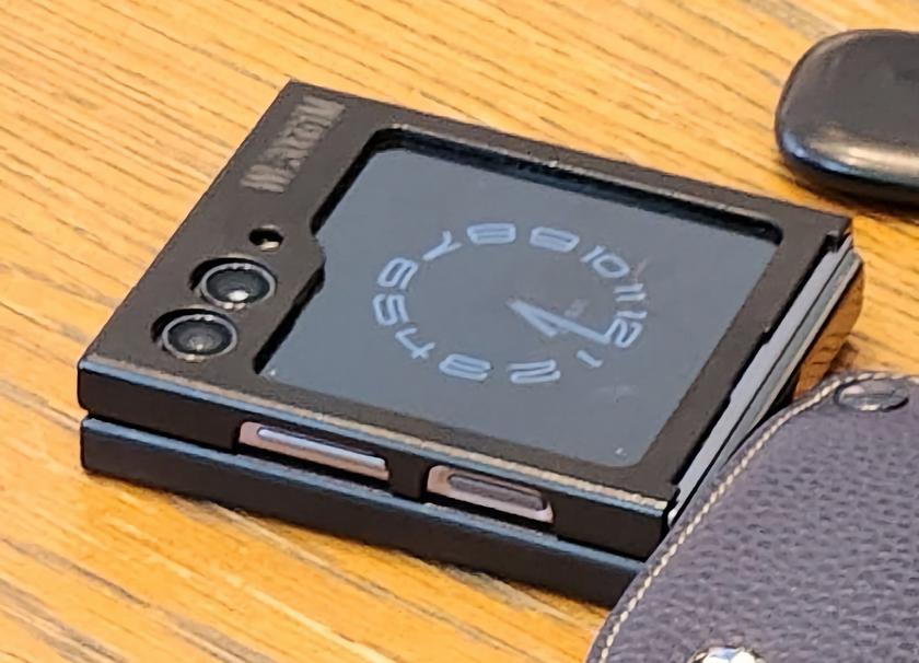Раскладушка Samsung Galaxy Flip 5 с двойной камерой и увеличенным внешним экраном появилась на шпионской фотографии