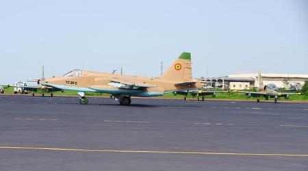 Mali hat seit 2022 zwei russische Su-25-Kampfflugzeuge erhalten, die jedoch beide vor Ablauf von neun Monaten abgestürzt sind