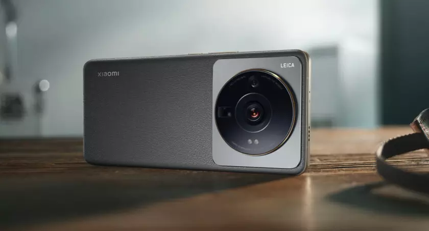 Три флагмана Xiaomi неожиданно получили стабильную прошивку MIUI 14 на Android 13