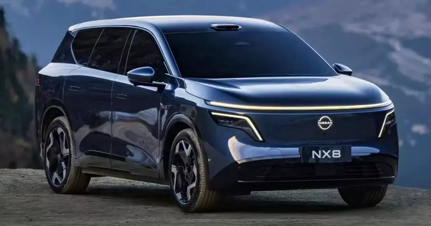 Nissan NX8