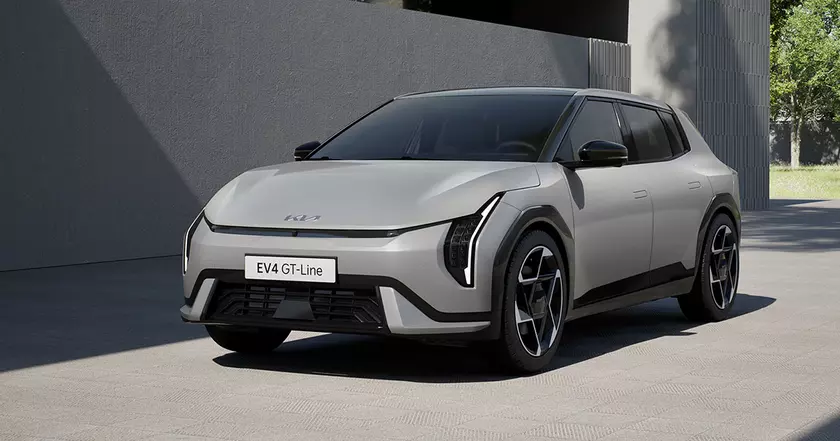 Электрический хэтчбек Kia EV4 GT-Line: встречаем новый тренд от корейцев