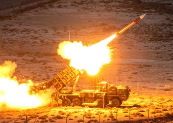La Fuerza Aérea ucraniana insinúa el uso del sistema Patriot MIM-104 para destruir misiles balísticos Iskander-M mientras bombardean Kiev