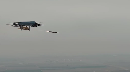 Roketsan teste le mini-missile METE à guidage laser pour drones aériens, maritimes et terrestres