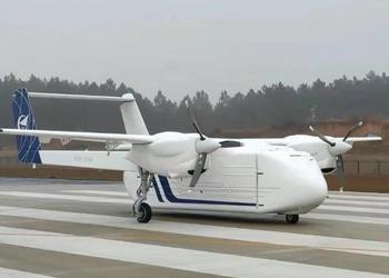 Может лететь на 500 км: китайцы разработали двухмоторный БПЛА HH-100 