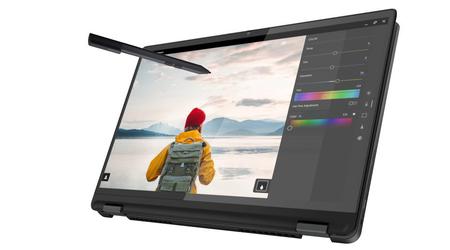 Lenovo IdeaPad Flex 5i Chromebook Plus (14", 7) - puces Intel Raptor Lake, jusqu'à 10 heures d'autonomie et écran tactile à partir de 500