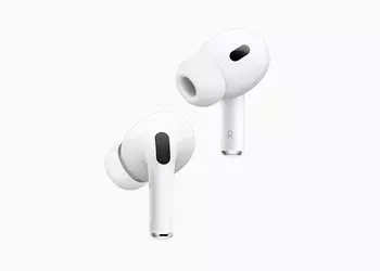 Apple announced a new version of software for AirPods Pro 2