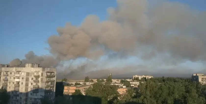 Снова работа HIMARS? В оккупированном Шахтёрске взорвался склад рашистов