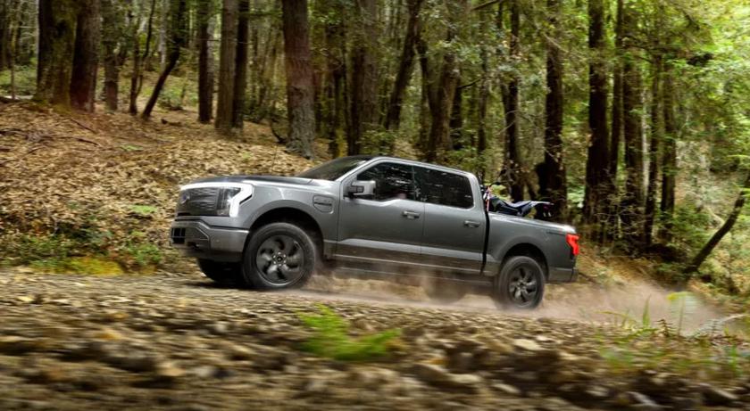 Ford raised the price of F-150 Lightning electric pickup again - from May 2021 the price increased by 40%