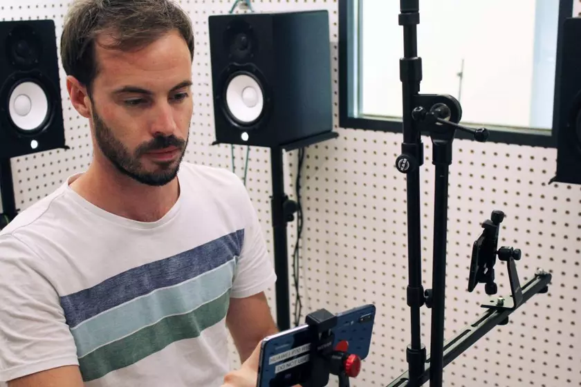 Теперь DxOMark тестирует и звук смартфонов. Лучший — снова Huawei