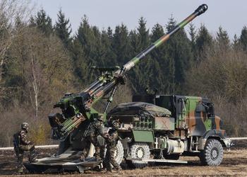 Украина получит ещё шесть 155-мм гаубиц CAESAR от Франции