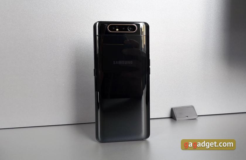 Огляд Samsung Galaxy A80: смартфон-експеримент з поворотною камерою та величезним дисплеєм-19