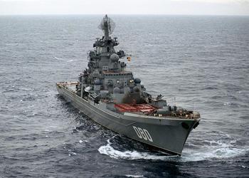 В россии за 25 лет не смогли отремонтировать и модернизировать атомный ракетный крейсер «Адмирал Нахимов», потратив миллиарды долларов