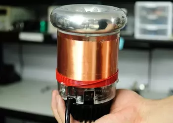 Интересные видео недели: Doom на банкомате и чемпионат по футболу среди роботов