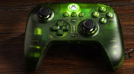 Hommage à la première Xbox : 8BitDo a dévoilé une manette élégante reprenant le design de la console emblématique de Microsoft.