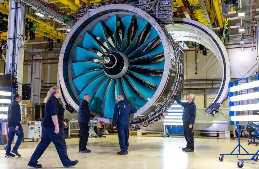 Rolls-Royce tests 67 MW UltraFan engine that runs on clean SAF fuel and could save billions of dollars in fuel costs