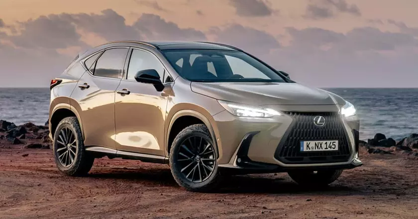 Lexus NX 350h Overtrail: Стильный Moon Desert Завоевывает Дороги