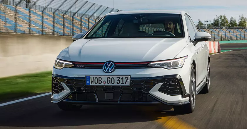 Volkswagen Golf GTI Clubsport 2025: Что ждать от новой версии?