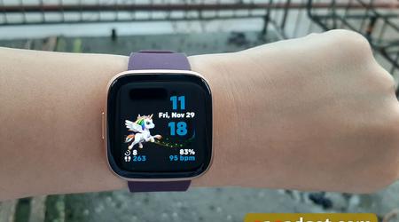 Між молотом і ковадлом: детальний огляд годинника Fitbit Versa 2