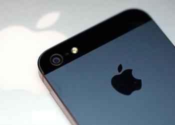 Stare telefony iPhone tracą Internet i usługi Apple: co z tym zrobić
