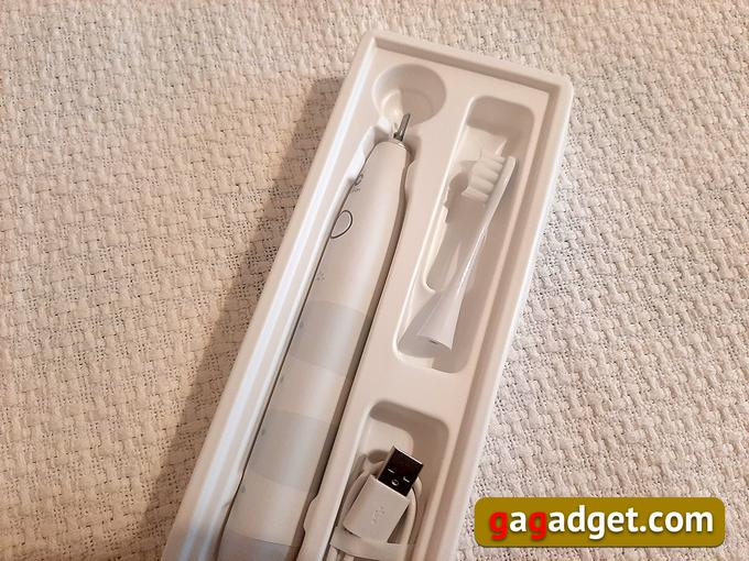 Oclean Flow Sonic Budget Electric Toothbrush Review-3